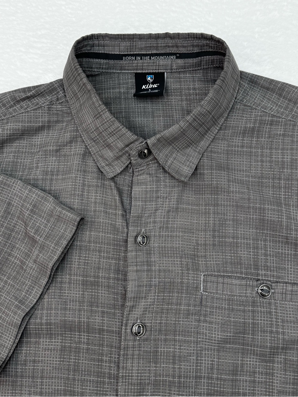 KUHL Krossfire Men's Large Short Sleeve Button Down Grey Gorpcore Outdoor